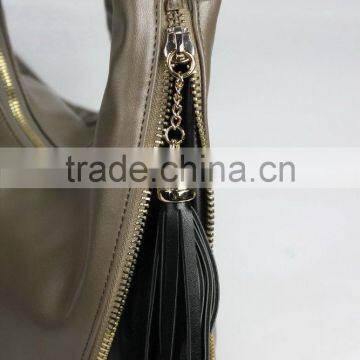 High Fashion Customzied Tassel Ornament Women Hobo Bag photo-4