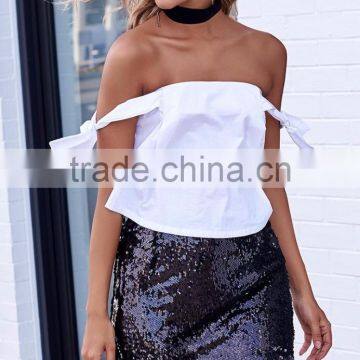 Women White Cropped Tops Fashion Design off Shoulder Fancy Tops photo-3