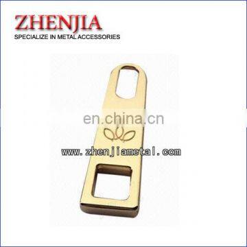 puller for handbag zipper