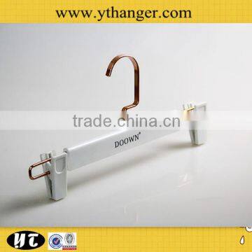 White Plastic Clothes Hanger Suit Hanger photo-3