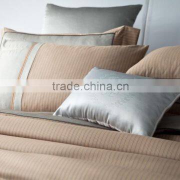 Golden Color Egyptian Cotton Flat Bed Sheet 6 Pcs Comforter Set for Middle East Embroidery Bedding Set photo-5