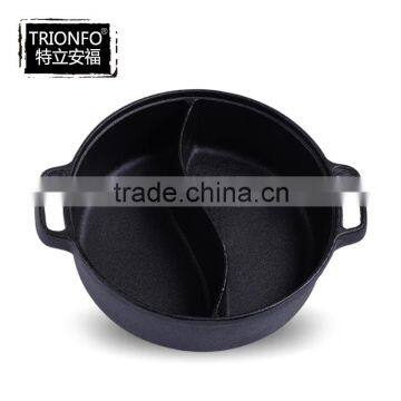 FDA Approved Round Cast Iron Pre-seasoned Two-flavor Hot Pot photo-3