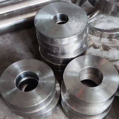 Large-scale stainless steel forging shafts used in bridge and infrastructure projects worldwide.