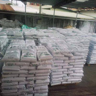 Granulés de résine PC TARFLON classés UL94 V-0 pour la fabrication de composants électriques