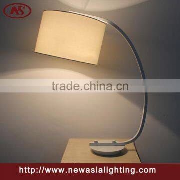 new design metal table lamp for home decorate MT5090