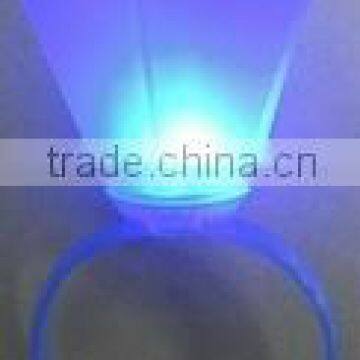 Flashing diamond bracelet