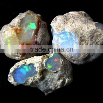 Ethiopia Welo Rough Opal photo-3