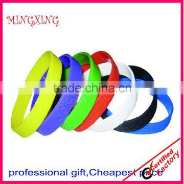 2014 Top Quality Silicone Wristband With Best Price in China photo-2