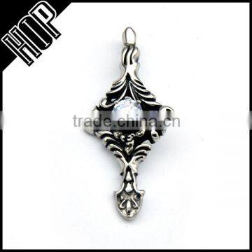 Best selling fashion stainless steel vintage crystal prismatic pendant