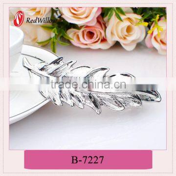 Trustworthy china supplier Beautiful jumbo claw hair clips For Girl