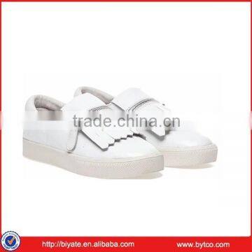 White Skate Shoe,white canvas shoe, white casual shoe for women/men