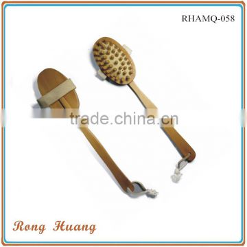 Long handle wooden massager