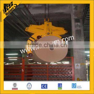 Paper coil lifting tongs