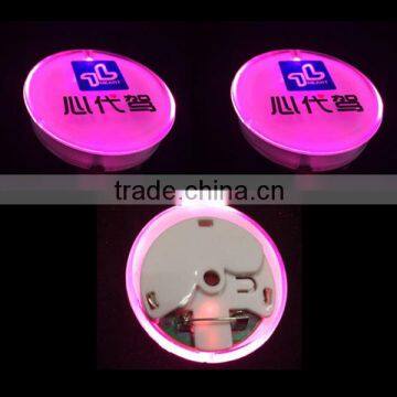 2015 New Promitional Led Flashing custom pin badge