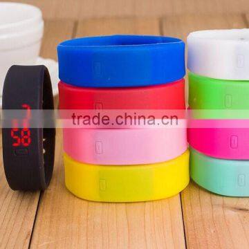 R0798 competitive price kid watch, Eco-friendly Silicone kid watch