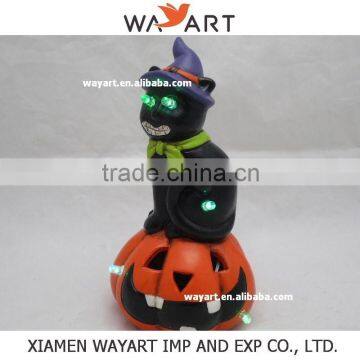 wholesale High Quality Friendly Resin cat Pumpkin with LED Table Top Halloween Home Decoration