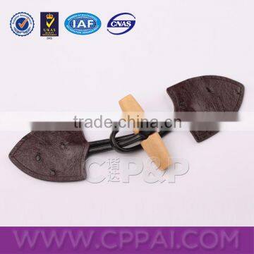 One hole toggle buttons for coat wood button