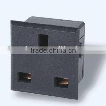 Hot selling power supply UK 3 pin AC wall socket 13A 250V