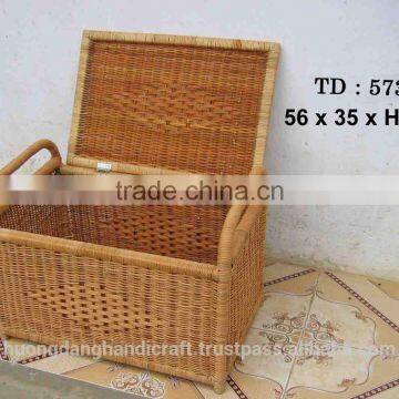 Rattan natural folk baskets