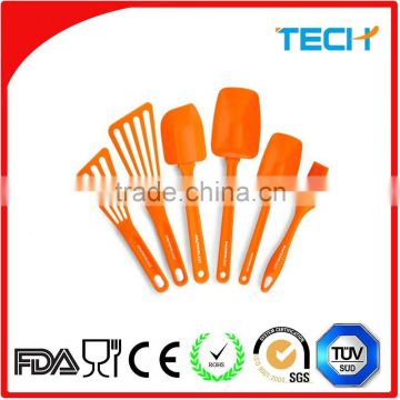 silicone kitchen shovel