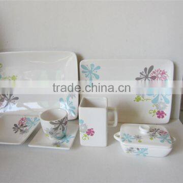Porcelain Bathroom Accessories Set photo-6