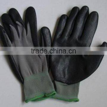 Foam nitrile coated nylon working glove