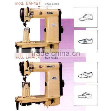 Postbed Lockstitch Sewing Machine with Lower Wheel Feed and Driven Roller Presser