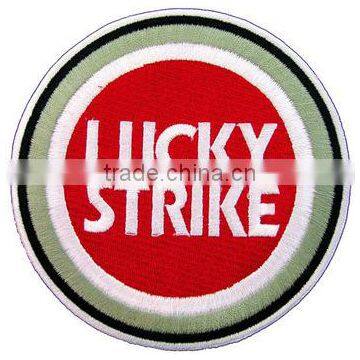 2017 China Customized Logo High Quality Washable Garments Embroidery Patches Badges photo-4