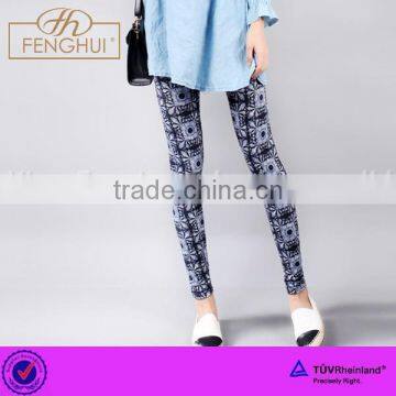 fashion and personality Geometric patterns printed leggings