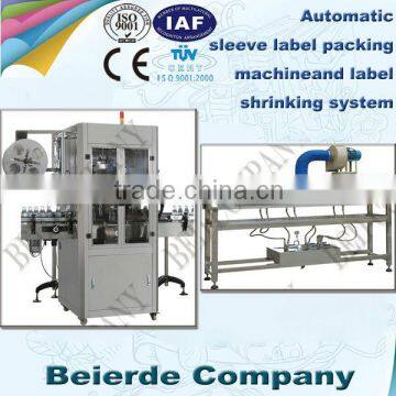 Automatic sleeve labeling machine