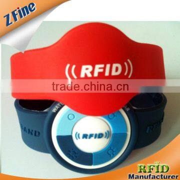 colorful rfid silicone wirstbands with rfid chips inside