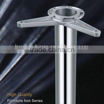 Removable metal furniture table leg