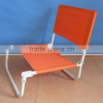 Folding outdoor beach chair