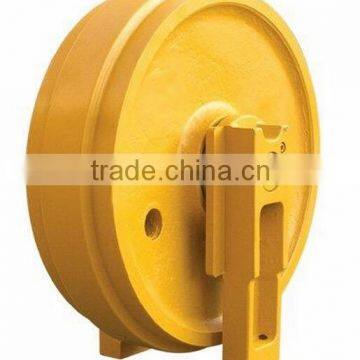 bulldozer D355A-3; D355A-5; D355C-3 front idler assembly 195-30-00283,1953013354