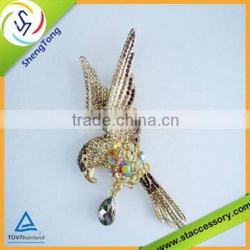 ew Design Men's Brooch hawk Shape Costume Rhinestone Brooches Wholesale In Factory