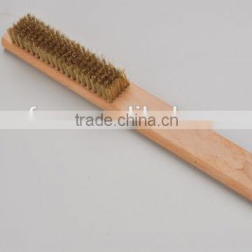 thick brass wire brush