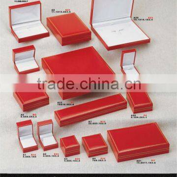 hotsale fashion plastic jewellery boxes red