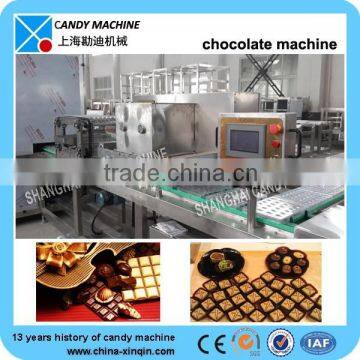Customized different shapes chocolate production machinery in factory price