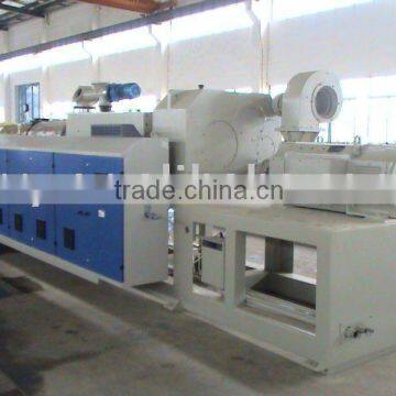 Parallel twin screw extruder