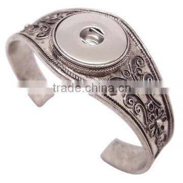 CJ2160 zinc alloy bangle,snap button bracelets,trendy bracelets,snap button bracelet jewelry