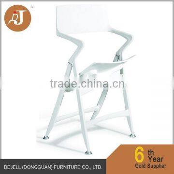 Cheap Outdoor Plastic Folding Chairs