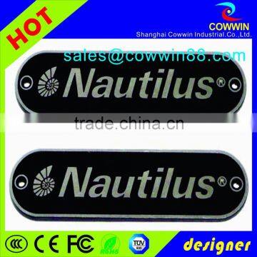 Hot sales custom made zinc alloy namplates in China