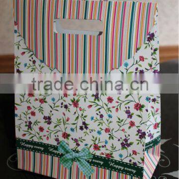 2013 high quality flowers paper bags with handles wholesale