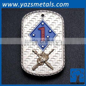 round engrave metal silver pocket coin holder