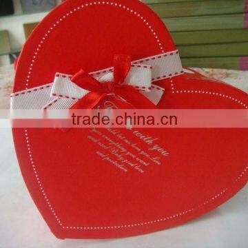 custom luxury heart shape cardboard gift box