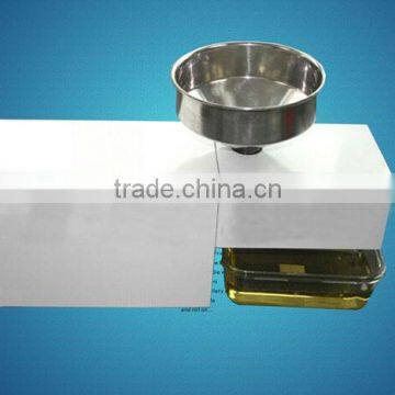 Home using small type electric screw oil press machine