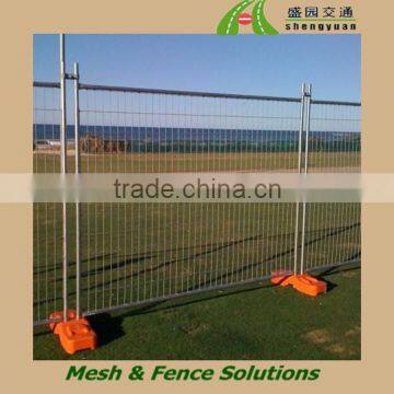 Hot dipped galvanized removable temporary fence for city road