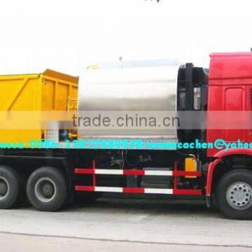 Howo 6x4 Asphalt Gravel Chip Sealer,asphalt Synchronous Chip Sealer 8000L Bitumen and 120000L Stone photo-4