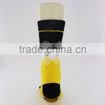 Wholesale Custom OEM Sport Men Crew Socks Elite Basketball Socks photo-3