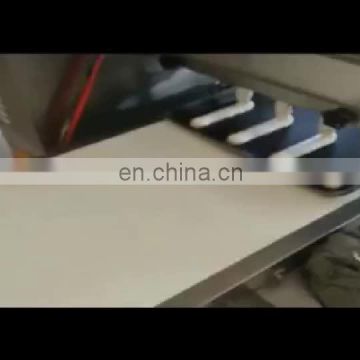 Multifunctional Shapes Mould Cup Cake Machinery Cake Depositor Machine